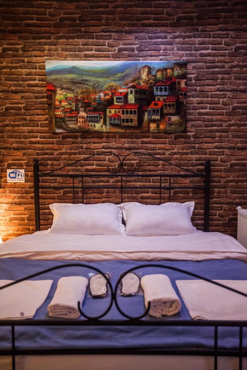 Anri'S Apartments Studio Tbilisi Buitenkant foto